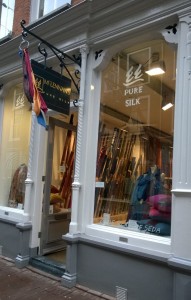 Pure Silk - Hartenstraat