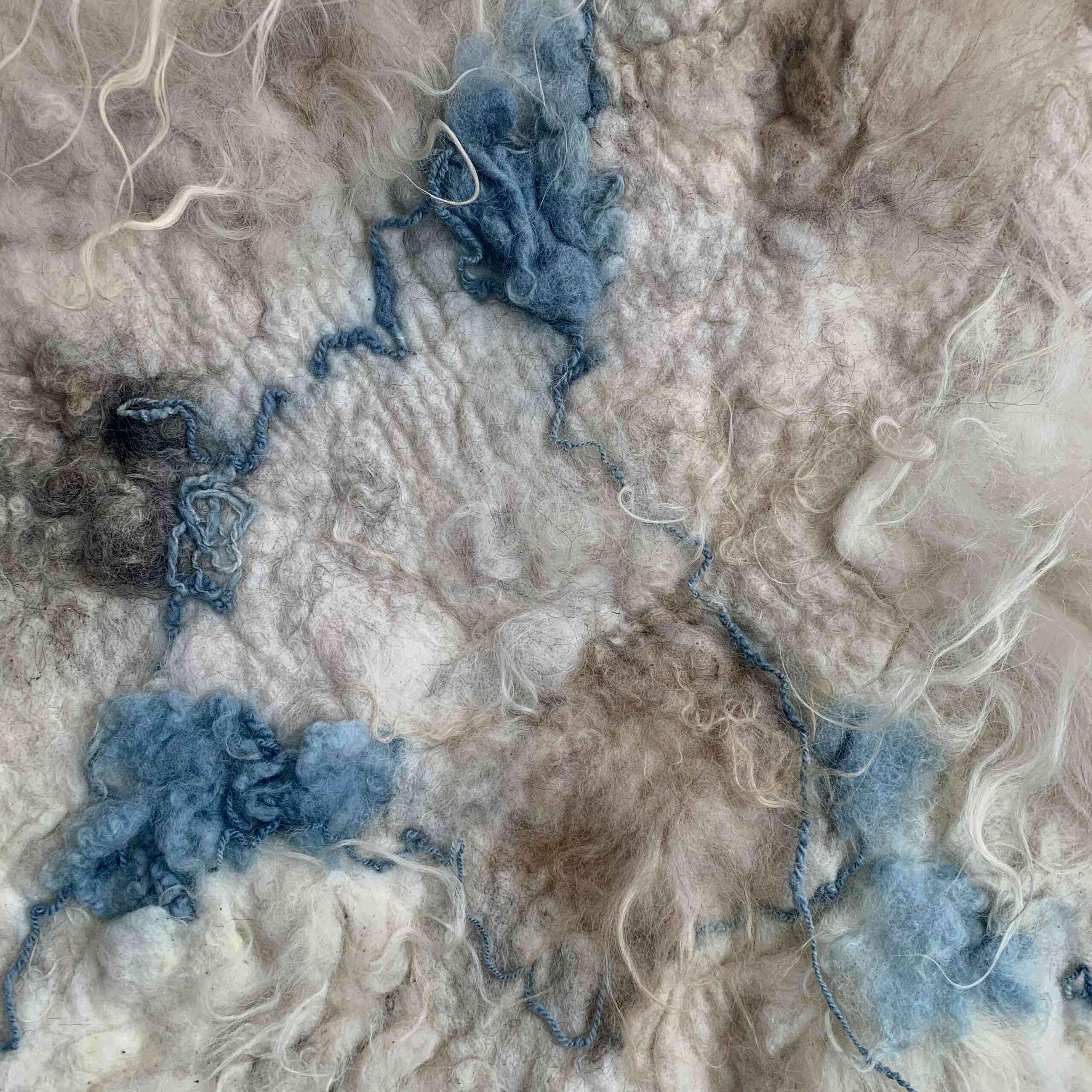 Wandkleed-wol-vilt-Akoestisch-paneel-vilt-kunstwerk-vilt-wolgoeroe_Heaven-4-scaled.jpg