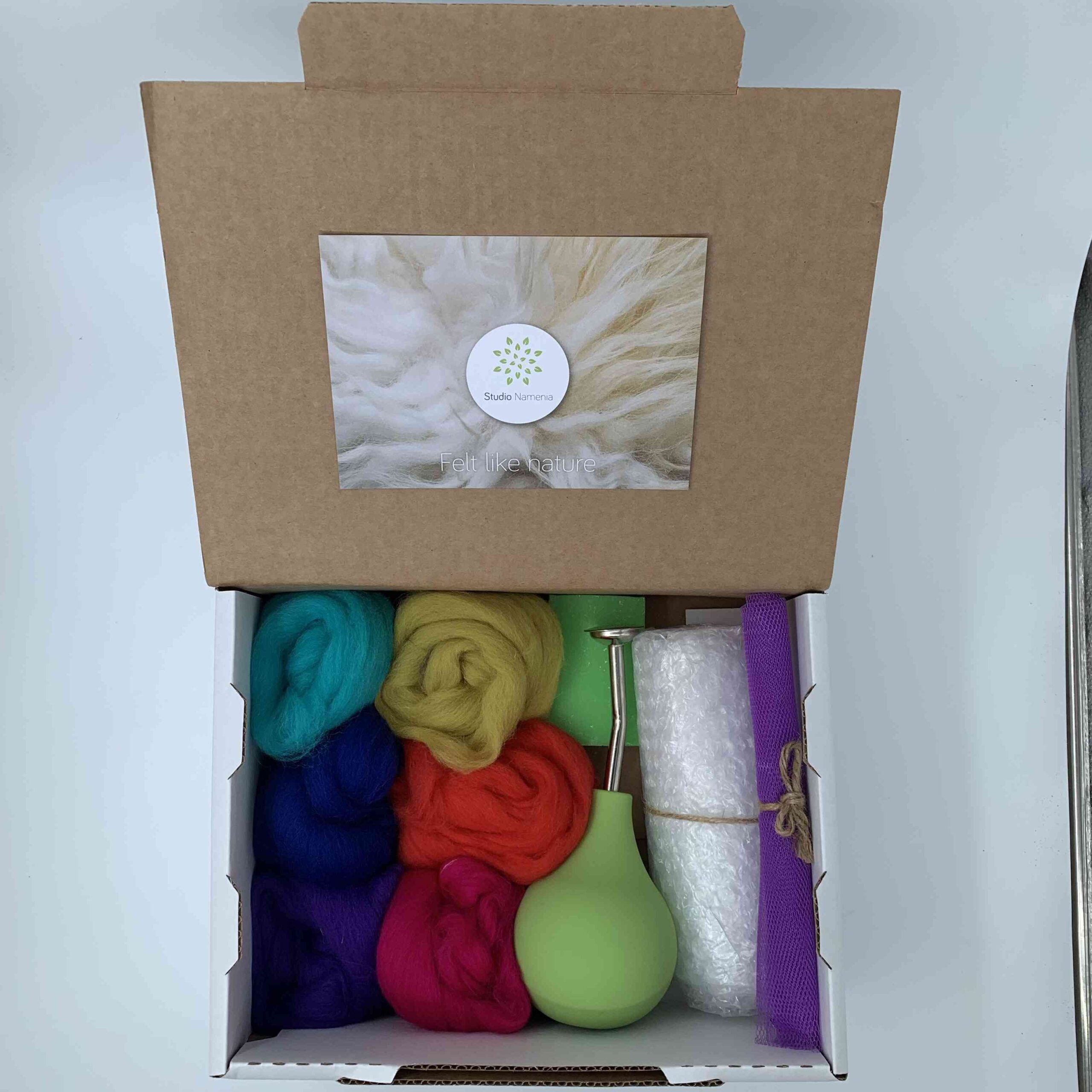Startpakket natvilten bright heldere kleuren Studio Namenia wolpakket kopen 2