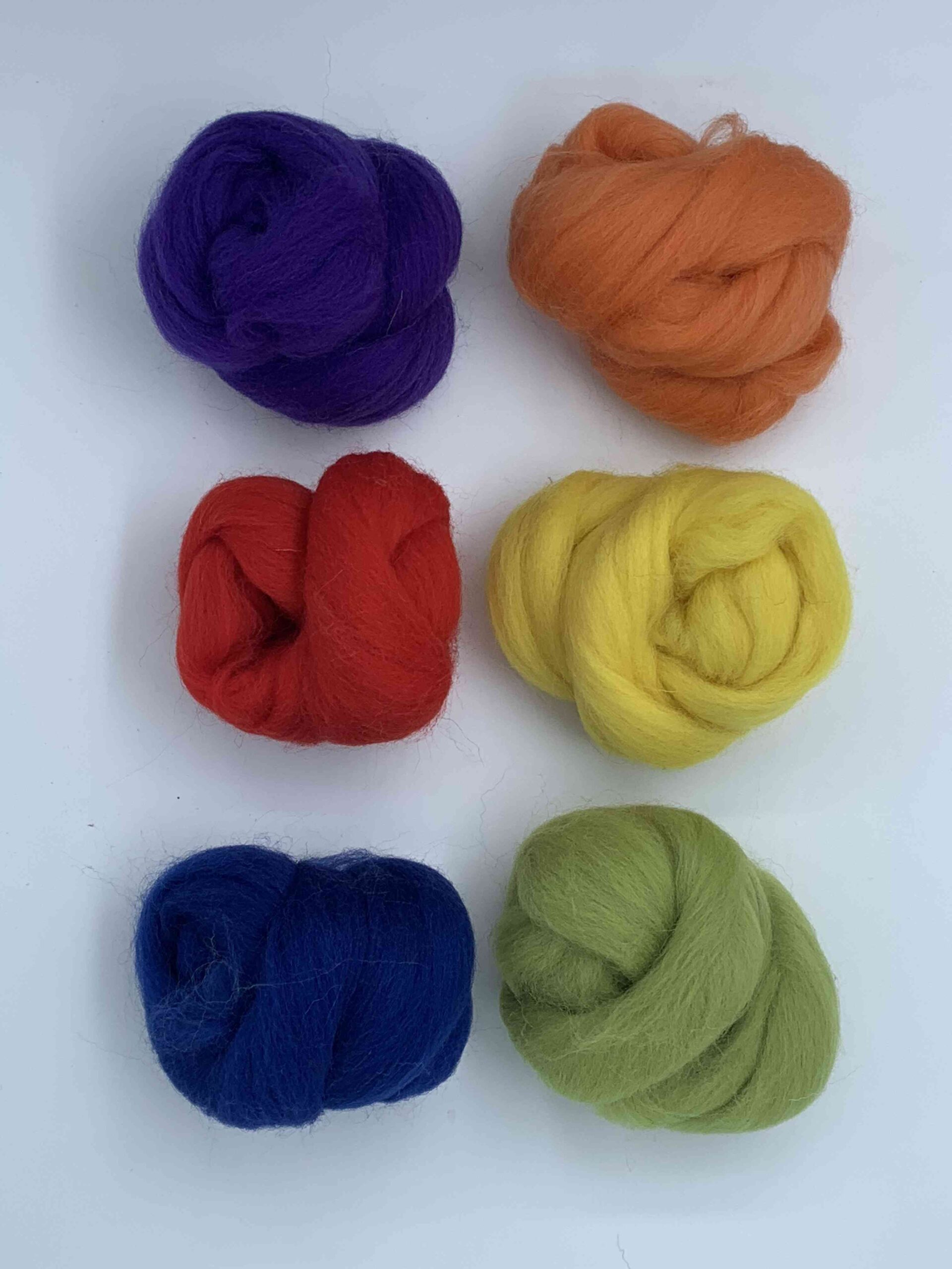 Wolpakket lontwol rainbow regenboog Studio Namenia wol kopen