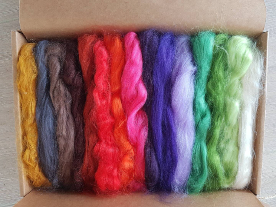 Zijde-box-zijdevezel-zijdelont-cadeaubox-4.png