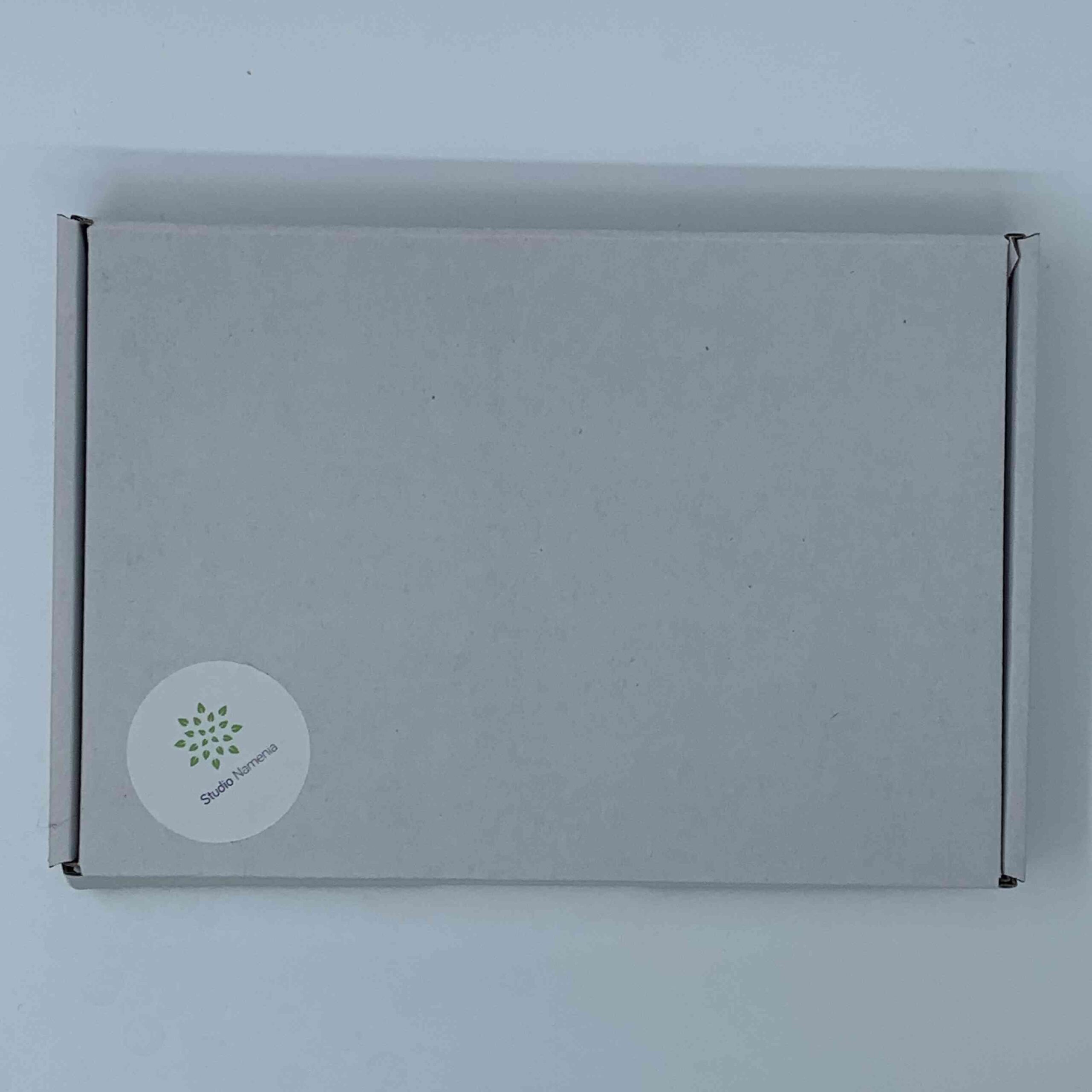 Zijde-box-zijdevezel-zijdelont-cadeaubox-6-scaled.jpg