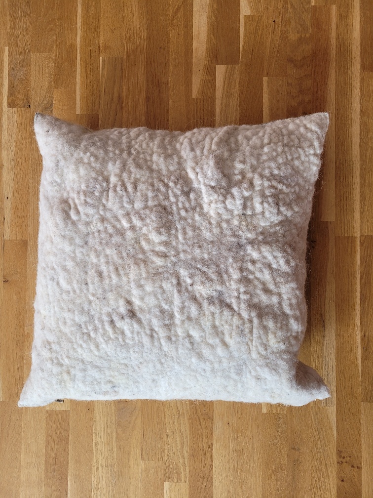 Kussen wolvilt Riley 50 x 50 cm (nr 38)