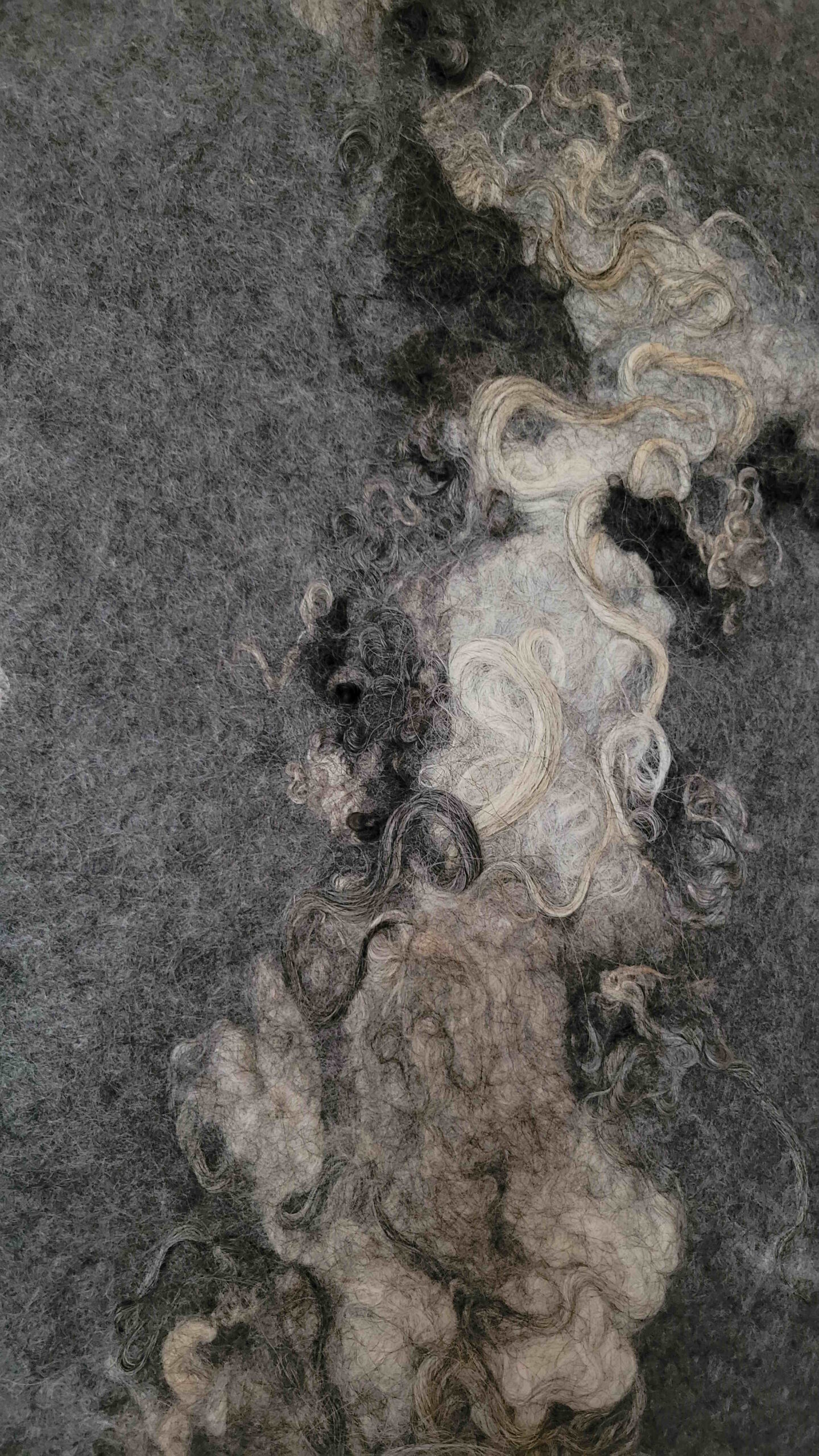 Hibernation wool art piece felted wool acoustic panel_Arte Cascada (3b)